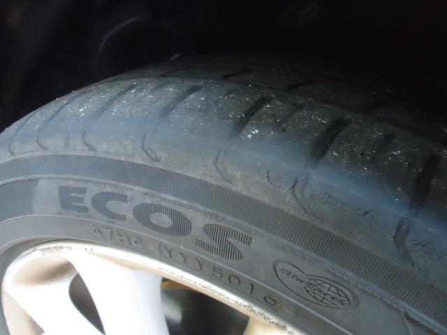 マツダ プレマシー タイヤ交換