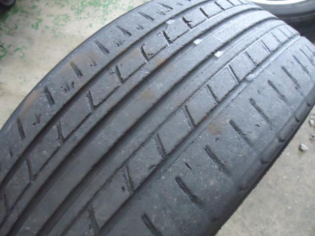 マツダ プレマシー タイヤ交換