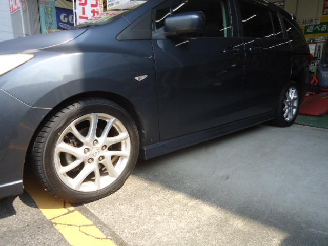 マツダ プレマシー タイヤ交換
