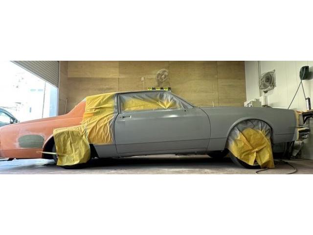 前編）UKエンジニアズは、輸入車の塗装も行っております！！カスタム塗装もお任せください！オリジナルカスタムも承っております。こんな感じにしたい、あんな感じにしたい、できる限りでのご提案をさせていただきます！　シボレー　カプリス