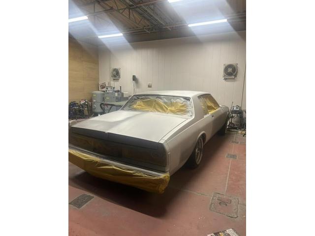 前編）UKエンジニアズは、輸入車の塗装も行っております！！カスタム塗装もお任せください！オリジナルカスタムも承っております。こんな感じにしたい、あんな感じにしたい、できる限りでのご提案をさせていただきます！　シボレー　カプリス