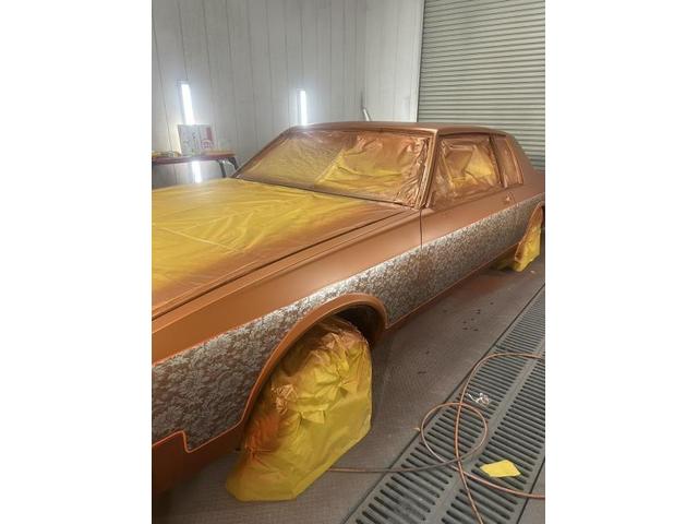 後編）UKエンジニアズは、輸入車の塗装も行っております！！カスタム塗装もお任せください！オリジナルカスタムも承っております。こんな感じにしたい、あんな感じにしたい、できる限りでのご提案をさせていただきます！　シボレー　カプリス