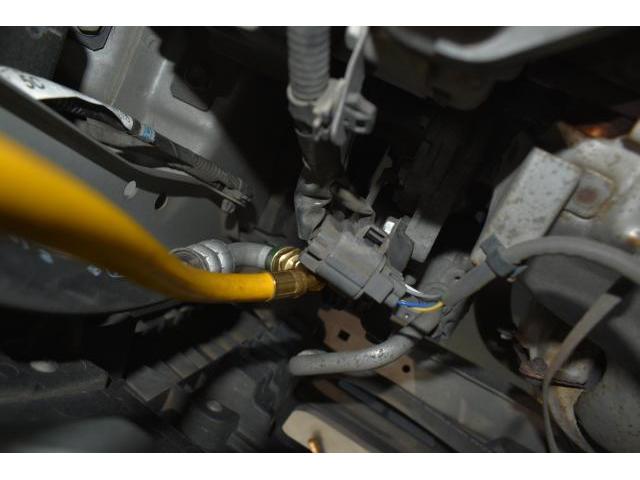 日産ルークス　エアコンガス補充、ボディ磨き①