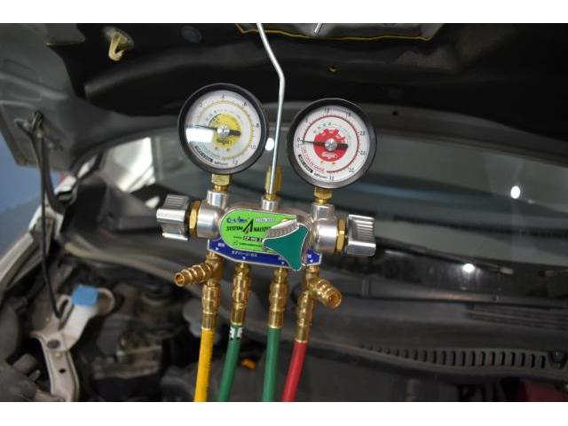 日産ルークス　エアコンガス補充、ボディ磨き①