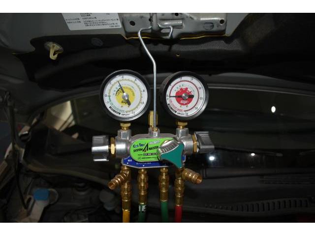 日産ルークス　エアコンガス補充、ボディ磨き①