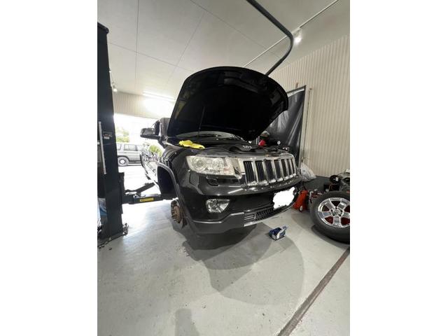 ジープ　グランドチェロキー　ブレーキパッド交換　