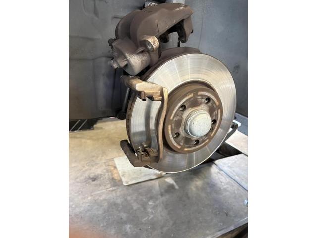 メルセデス・ベンツ　Ａクラス　ブレーキパッド交換　熊本県　熊本市　北区　中央区　西区　東区　南区　合志市　菊池市　菊陽町　大津町　植木町　山鹿市　玉名市　玉名郡　菊池郡　玉東町　植木町　山鹿市