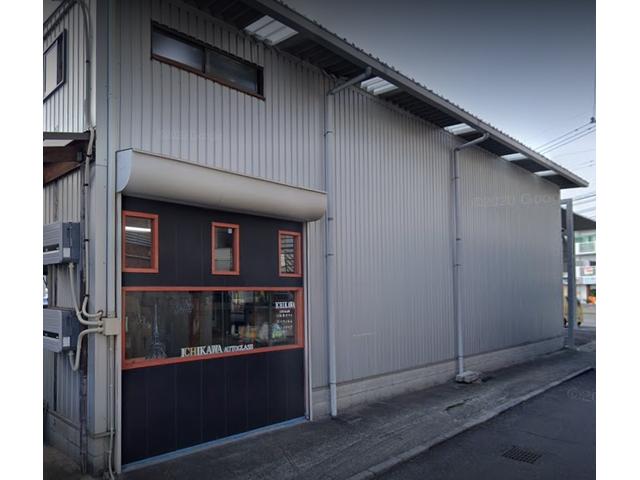 市川オートグラス（有）ＪＡＧＵ