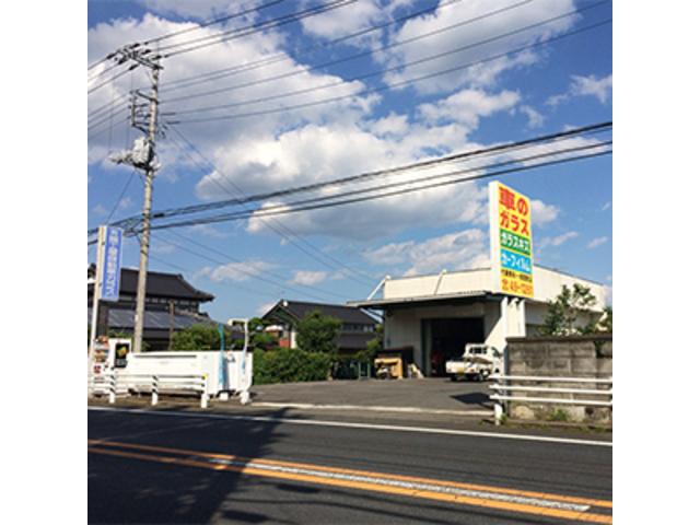 （有）富士屋自動車硝子店　石岡店　ＪＡＧＵ