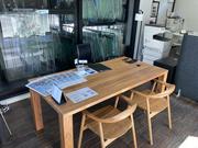 （有）館山自動車硝子　店内