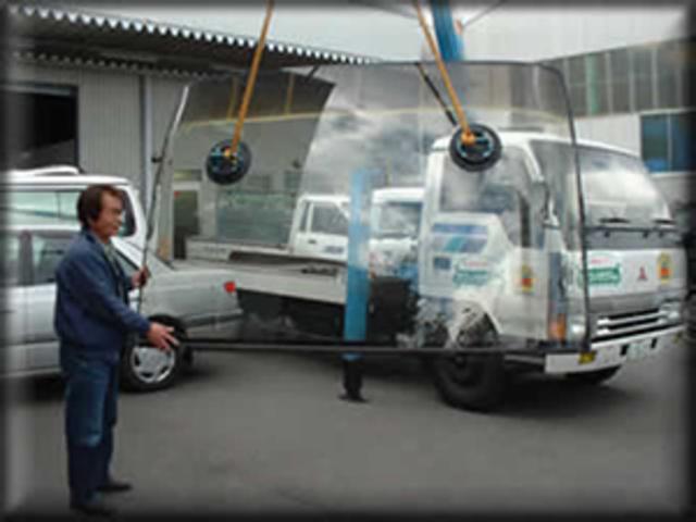 カツノガラス（株）ＪＡＧＵ