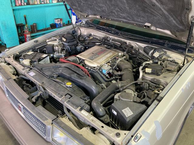 お車ならお任せ下さい。数々の施工実績もございます。お車の事なら当店の熟練整備士にお任せ下さい。