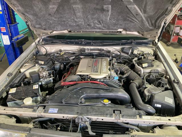 お車ならお任せ下さい。数々の施工実績もございます。お車の事なら当店の熟練整備士にお任せ下さい。