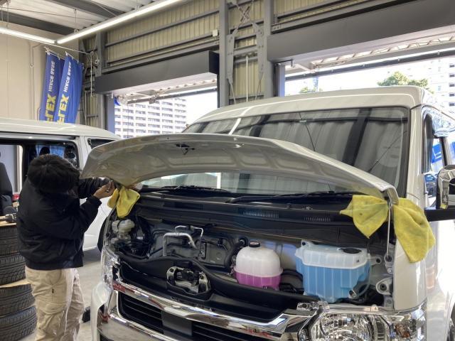 TOYOTA　トヨタ　ハイエース　千葉県　ボンネット　BY2ボンネット　バッドフェイスボンネット　415コブラ　ワイド　070　柏市　松戸市　流山市　我孫子市