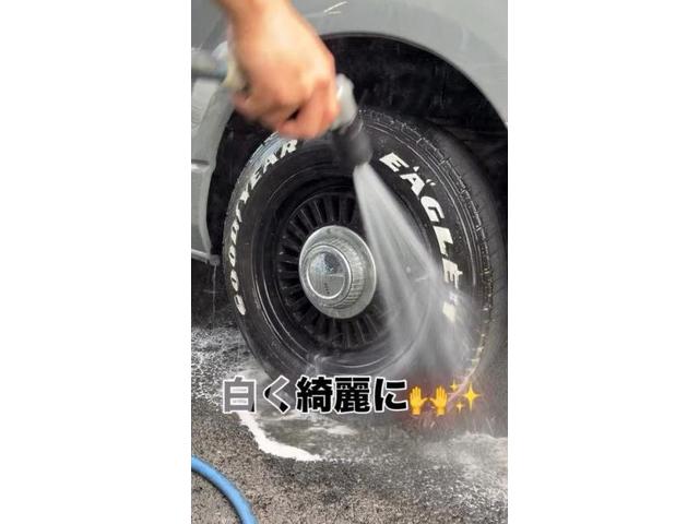 トヨタ　ハイエースバン　ハイエースワゴン　ハイエースバン　タイヤクリーナー　　TOYOTA　トヨタ　　千葉県　オリジナル　パーツ　柏市　松戸市　流山市　我孫子市　三郷市