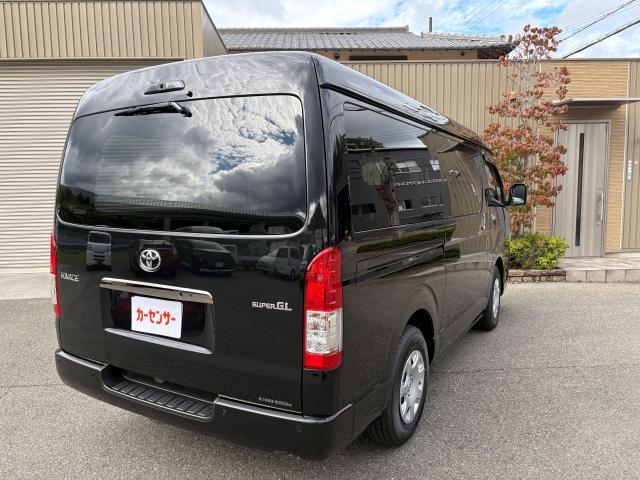 登録済み未使用車 ハイエース 入荷