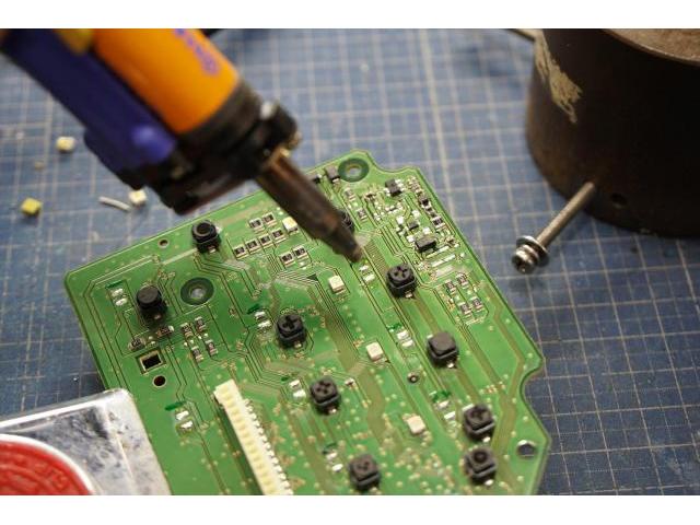 ホンダ N-BOX エアコンパネル 修理 LED 打ち替え 北九州市 ホンダ N-BOX エアコンパネル 修理 LED 打ち替え 北九州市