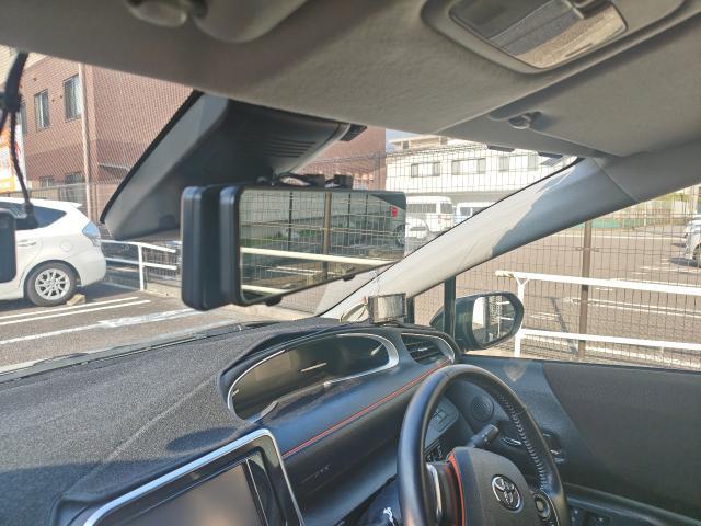 トヨタ　シエンタ　その他電装系取付　デジタルインナーミラー　名古屋　一宮　小牧