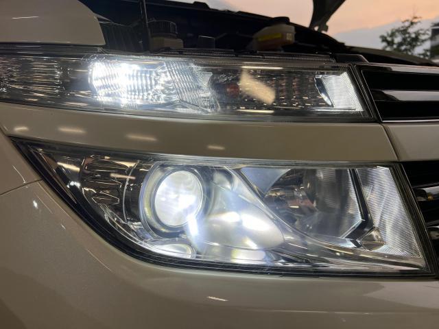 日産　E52　エルグランド　LEDヘッドライトバルブ取付