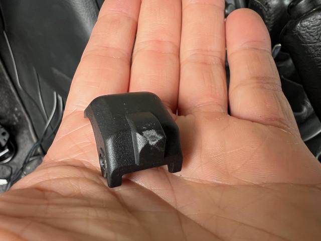 マツダ　NB8C　ロードスター　ハードトップキャッチ修理