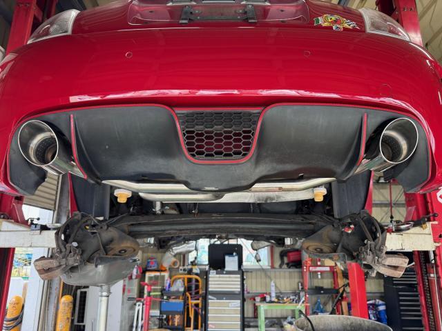 アバルト５００　マフラー交換　マニエッティ・マレリ　ボンバルドンマフラー取付　　アコルサ　三重県　津市　四日市　鈴鹿　松阪　伊賀　名張　伊勢　志摩　愛知　岐阜　滋賀　奈良