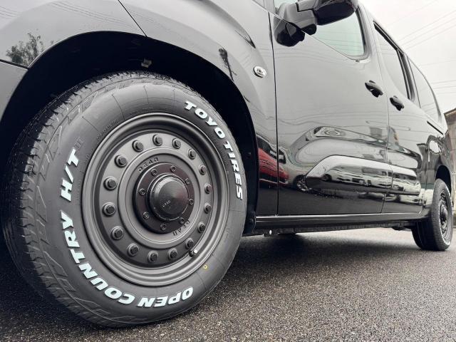 フィアット ドブロ ディーン コロラドホイール ホワイトレタータイヤ取付  アコルサ フィアット専門店 アバルト専門店 三重県 津市 四日市 鈴鹿 桑名 伊賀 名張 松阪 伊勢 愛知 岐阜 静岡 奈良 滋賀 京都