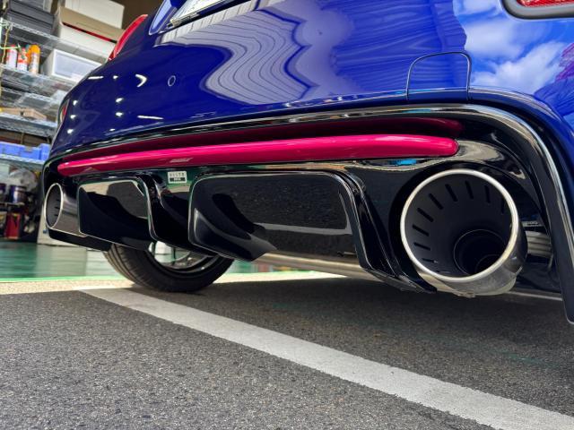 アバルト６９５ アンノ デル トーロ　HKS VIITS リアディフューザー注文取付　VIITS-BD005 　アコルサ　アバルト専門店　HKS正規取扱い代理店　三重県　津市　四日市　鈴鹿　松阪　伊勢　伊賀　名張　愛知　岐阜　滋賀　奈良