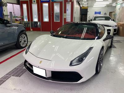 輸入車の板金修理もお任せください