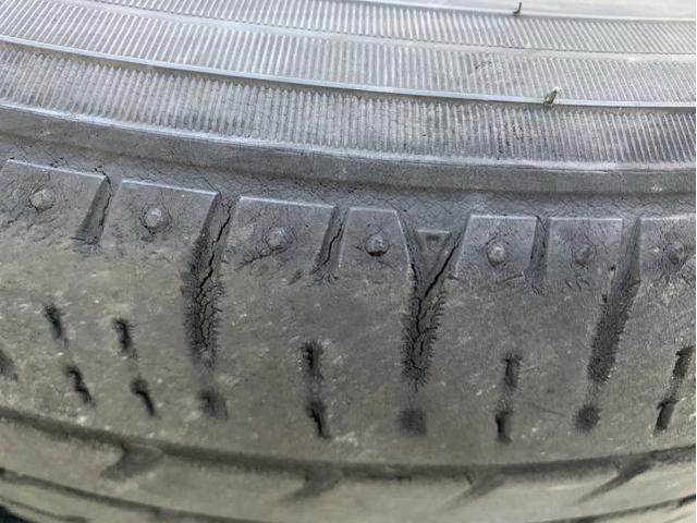 トヨタ　TOYOTA　シエンタ　185/60R15　ホイール・タイヤ交換