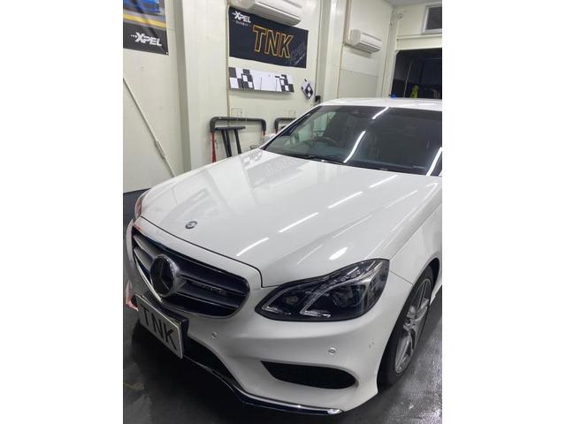 ベンツ Ｅクラス　フロントガラス　堺市　大阪市　泉大津市　松原市　和泉市　高石市　岸和田市　羽曳野市　藤井寺市　八尾市　東大阪市　富田林市　貝塚市　泉佐野市　ほかの地域のお客様も大歓迎です。