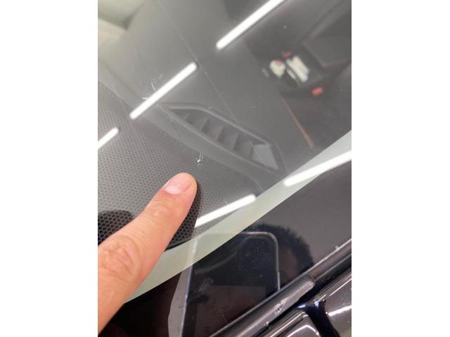 スバルＸＶのフロントガラス交換のご依頼ありがとうございます。　TNK大阪　堺　飛び石　ヒビ　ヒビ割れ
フロントガラス交換　自動車ガラス