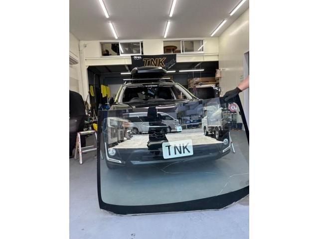 スバルＸＶのフロントガラス交換のご依頼ありがとうございます。　TNK大阪　堺　飛び石　ヒビ　ヒビ割れ
フロントガラス交換　自動車ガラス