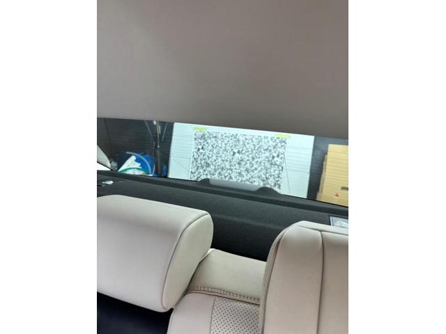 クラウンクロスオーバー　フロントガラス交換のご依頼ありがとうございます。TNK大阪　TNK堺　飛び石　ヒビ　ヒビ割れ　自動車ガラス　自動車保険修理　東大阪　八尾　門真　寝屋川　尼崎　伊丹　豊中　枚方　守口　大東　吹田