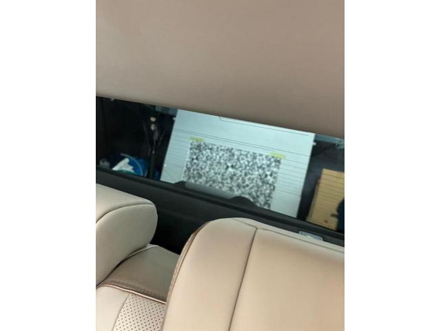 クラウンクロスオーバー　フロントガラス交換のご依頼ありがとうございます。TNK大阪　TNK堺　飛び石　ヒビ　ヒビ割れ　自動車ガラス　自動車保険修理　東大阪　八尾　門真　寝屋川　尼崎　伊丹　豊中　枚方　守口　大東　吹田