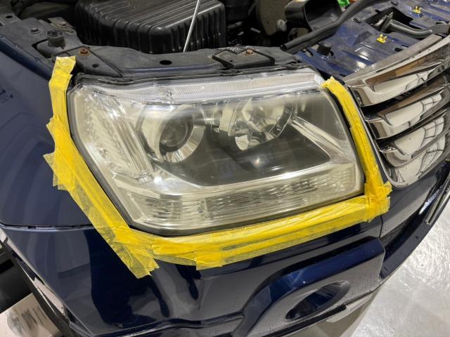 【宝塚市】スズキ エスクード TDA4W ヘッドライトバルブ交換・ヘッドライトクリーニング