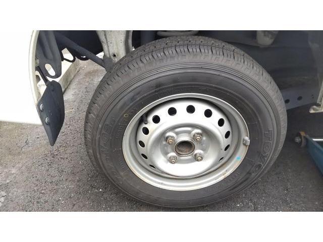 ハイゼットカーゴ タイヤのパンク修理 八潮市 三郷市 草加市 ハイゼットカーゴ タイヤのパンク修理 八潮市 三郷市 草加市
