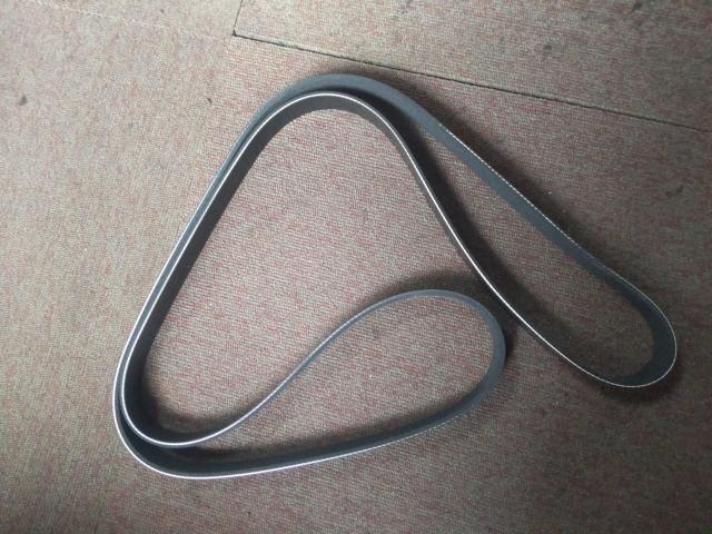 アルファード　コンプレッサー、ウォーターポンプ交換