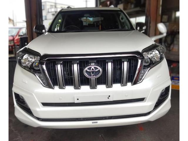 トヨタ　ランドクルーザープラド　ブレーキパット交換