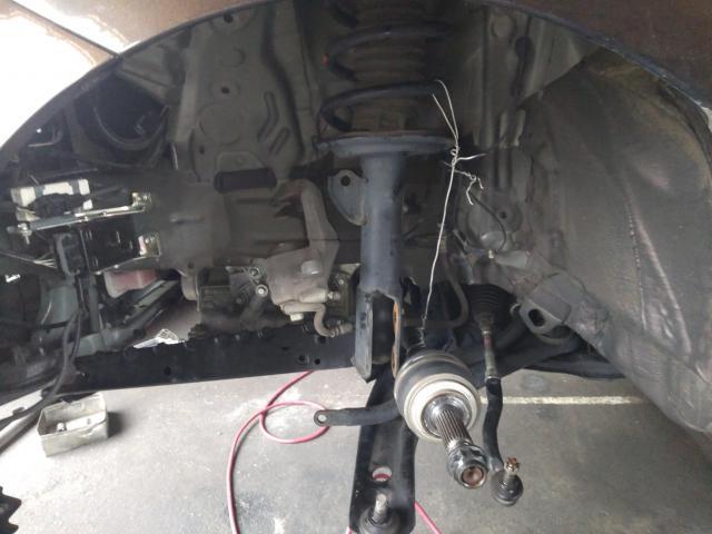 トヨタ　シエンタ　クロスメンバー交換