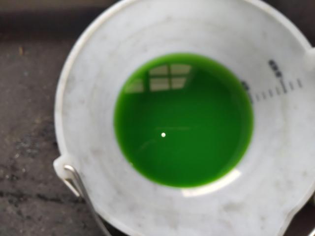 日産　ムラーノ　ラジエーター水漏れ修理