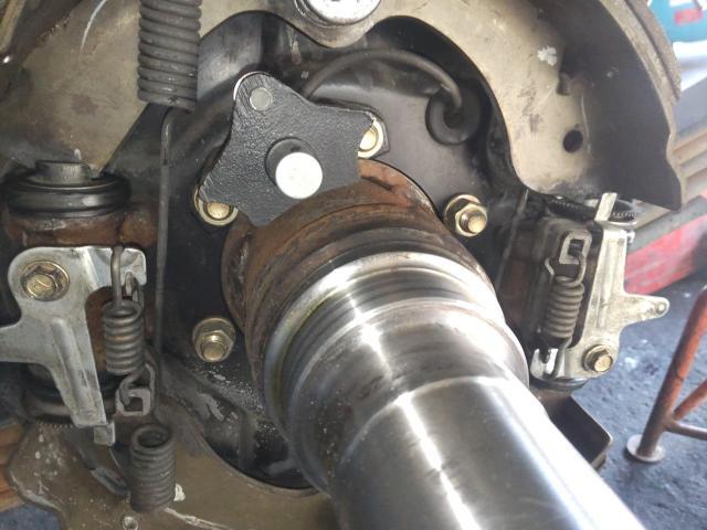 いすゞ　エルフ　車検