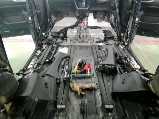 トヨタ　ヴォクシー　室内クリーニング・清掃　青梅市・瑞穂町・羽村市・あきる野市周辺の車検・整備・修理・ナビ取付・タイヤ取付など、お車の事ならお気軽にご相談下さい！！