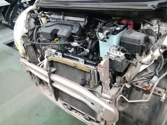 ダイハツ　ムーヴ　ラジエーター交換　青梅市・瑞穂町・羽村市・あきる野市周辺の車検・整備・修理お車の事ならお気軽にご相談下さい！！