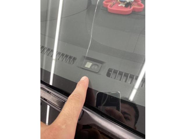 フリード　ホンダ　フロントガラス交換　大阪市　此花区　西区　中央区　浪速区　福島区　北区　大正区　西成区　西淀川区　港区　阿倍野区　淀川区　住之江区　住吉区　天王寺区　東住吉区　都島区　東淀川区　城東区　旭区　鶴見区　東成区　生野区　平野区