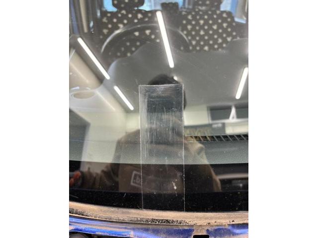 ホンダ N-BOX フロントガラス交換のご依頼ありがとうございます。TNK大阪 TNK堺 飛び石 飛び石修理 ヒビ ヒビ割れ 自動車ガラス 自動車保険修理 東大阪 八尾 門真 寝屋川 尼崎 伊丹 豊中 枚方 守口 大東 吹田