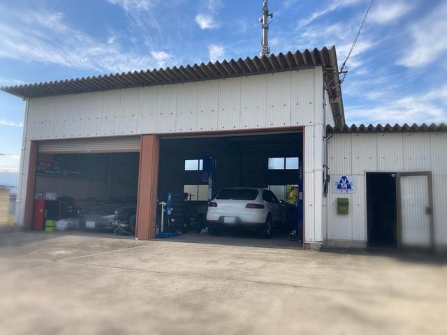 ＧＡＲＡＧＥ　ＧＬＯＷ　ガレージ・グロー3