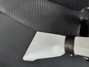 しっかりシートの汚れを洗浄、抗菌、消臭していきます。