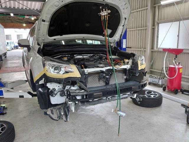 フォレスター　エアコン効かない　エアコン修理　スバル
車内暑い　ランクル　藤井寺　羽曳野　富田林　大阪