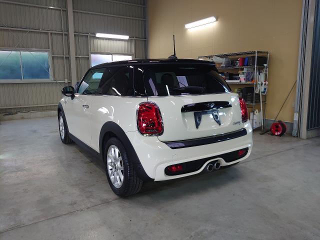 ＭＩＮＩ　ボディコーティング　f56　ガラスコーティング　セラミックコーティング　　ミニクーパー　f55  藤井寺　羽曳野　富田林　
