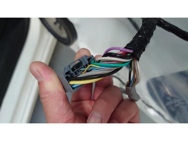 Ｎ－ＢＯＸカスタム　電装系修理 窓が上がらない　下がらない
パワーウィンドウが動かない　藤井寺　羽曳野　富田林　柏原